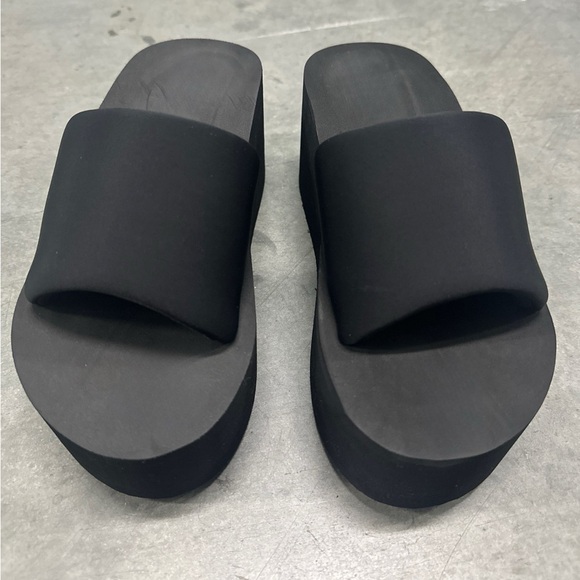 🖤 New! Black Platform Memory Foam Like Wedge Slide Sandals *RUNS BIG* - Picture 9 of 12